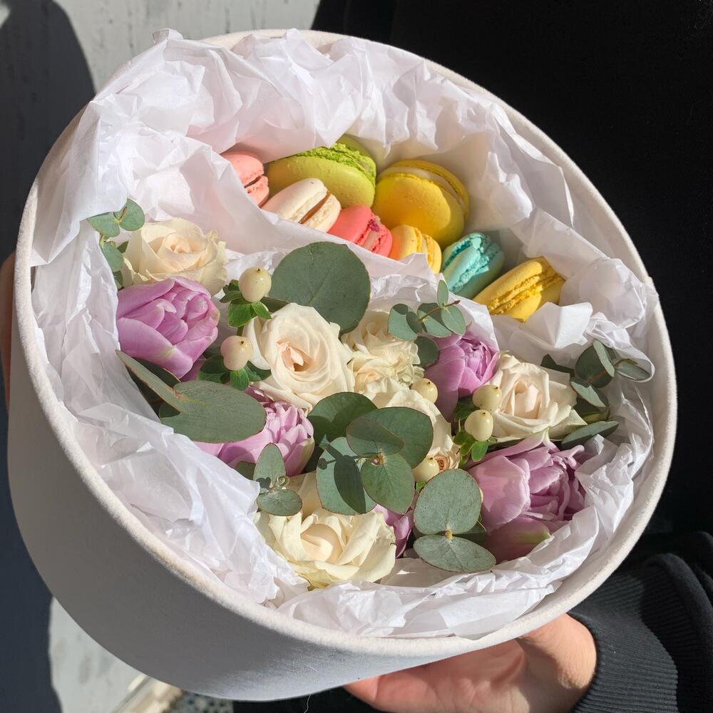 Цветы в коробке