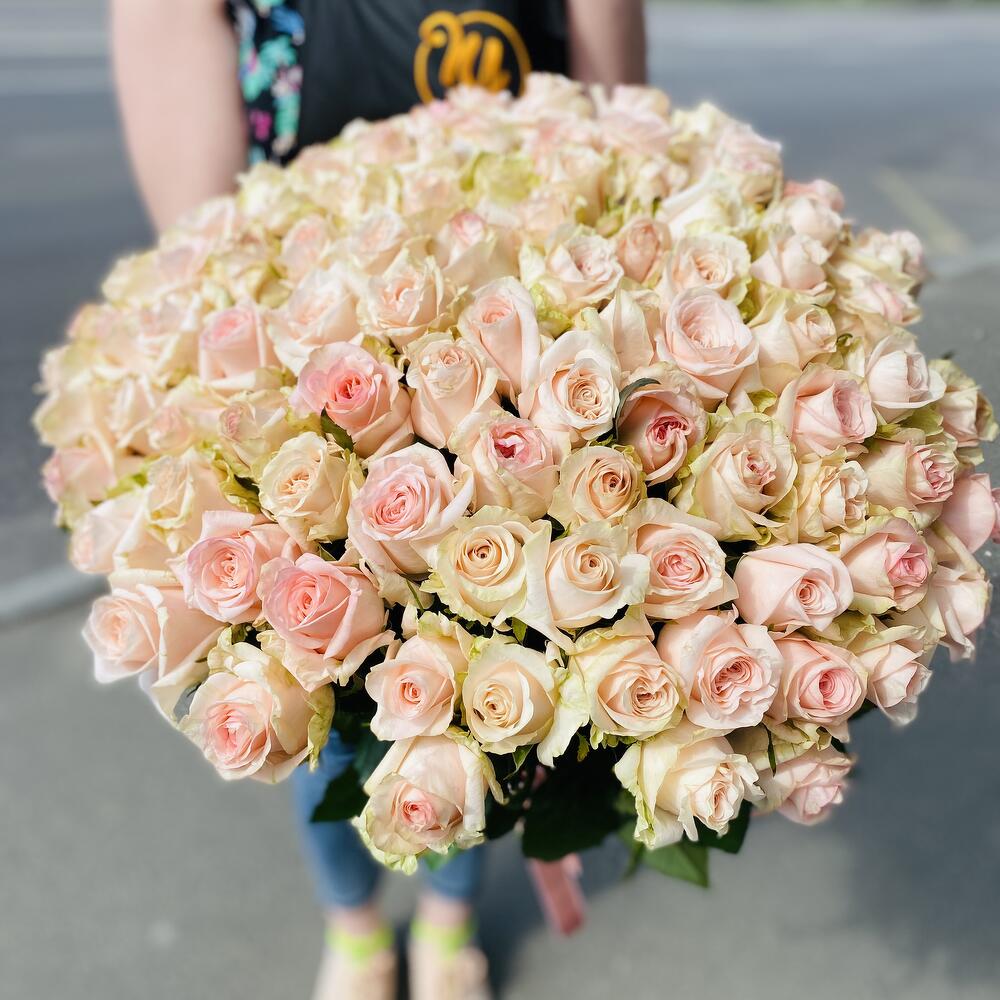 Букет 101 троянда Кімберлі